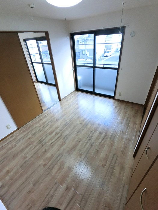 ジュネスなかじまF リビング