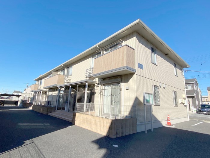 フローレス 外観写真