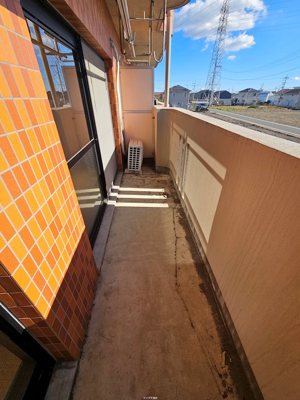 グローリアスB ベランダ