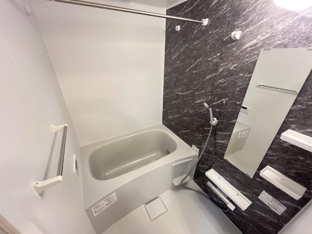 ヴィラ・ソレイユ　Ｂ 風呂画像