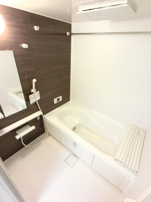 ボヌールメゾン 風呂画像