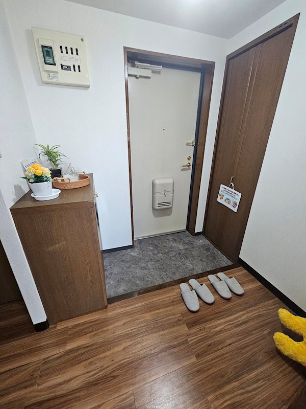 ヴィラロイヤルマンション 玄関