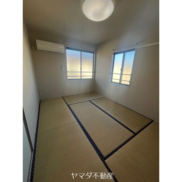 コンフォール石坂B ベッドルーム