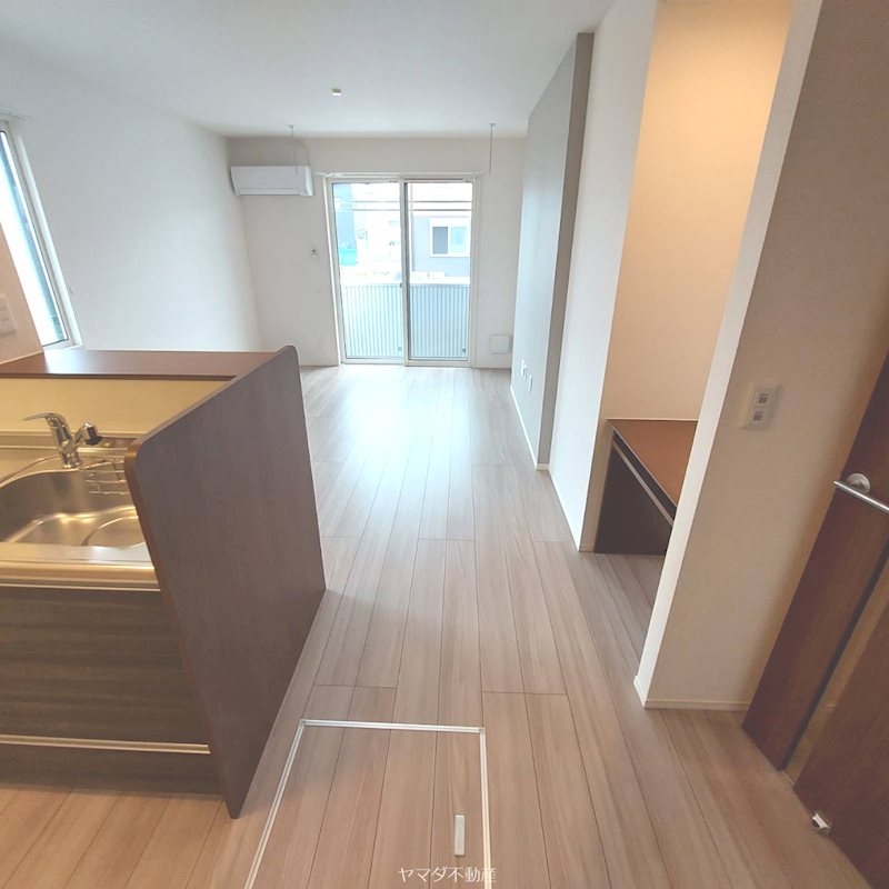 グランメールC リビング