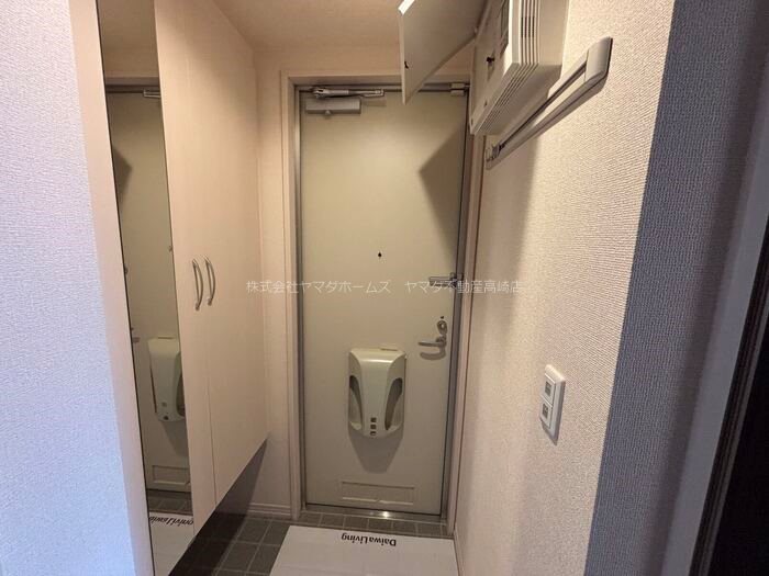 ISHIKAWA HILLS Ⅶ  玄関