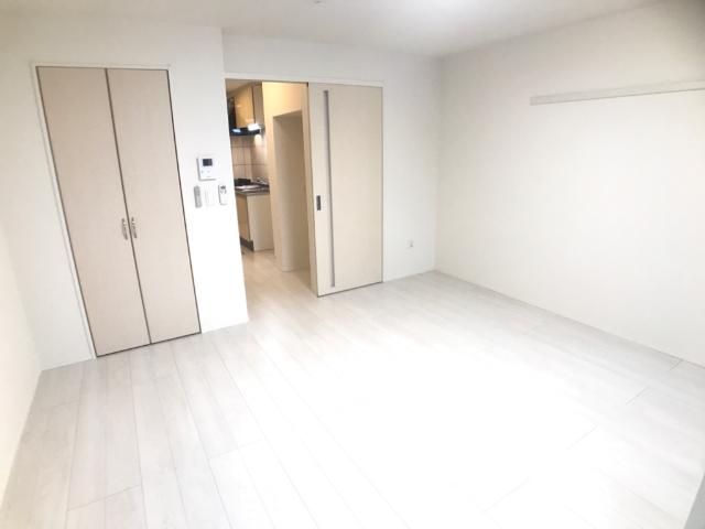 ラナ ベッドルーム