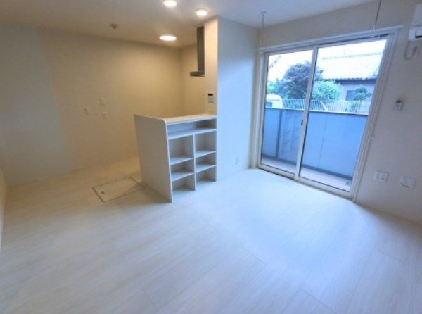 ＥＩＪＵ ＨＯＵＳＥ ２ リビング