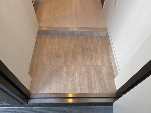 ラ・ヴィータ 玄関