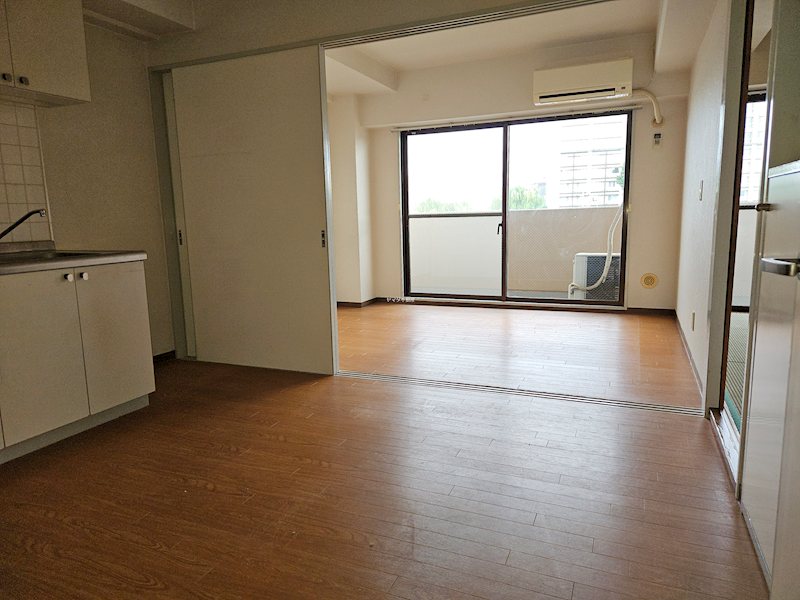 リアライズ前橋中央 リビング