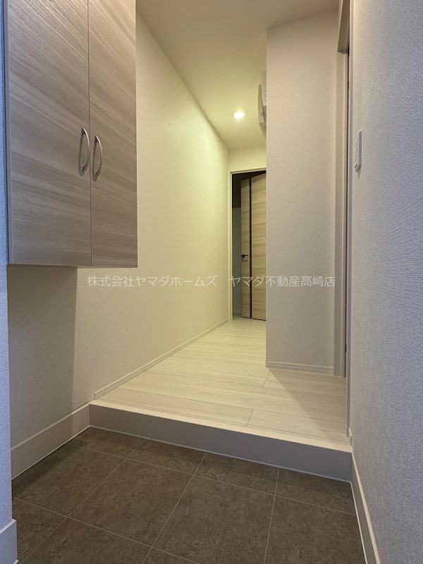 プレミアムメゾン高崎飯塚町Ⅱ 玄関