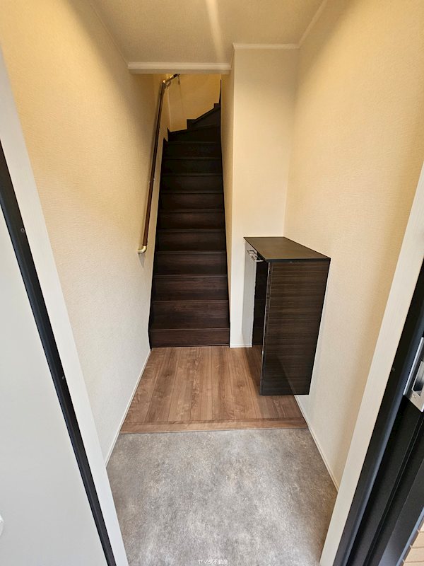 メゾン ド ルミナス 玄関