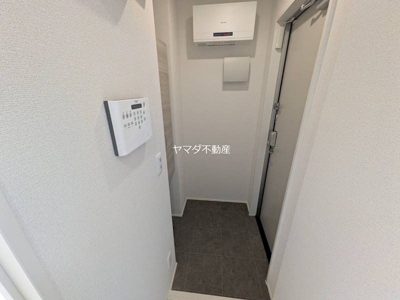 D-ROOM古市町 玄関