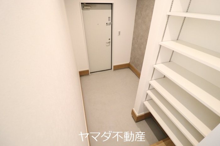 ベルネーレ  玄関