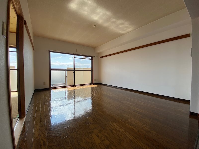 第3朋友レジデンス リビング