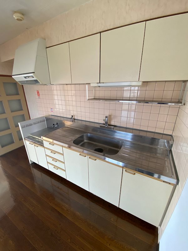 第3朋友レジデンス キッチン