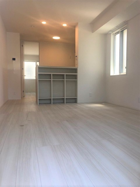 ノアエスト リビング