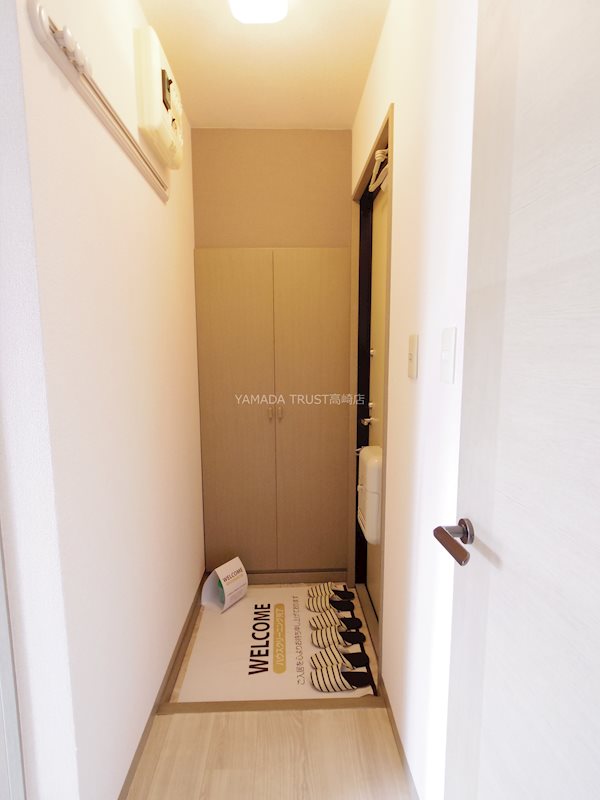 ファ・ミ・グランドA 玄関