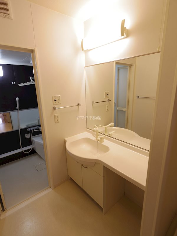 リバーサイド・KⅡ ベッドルーム