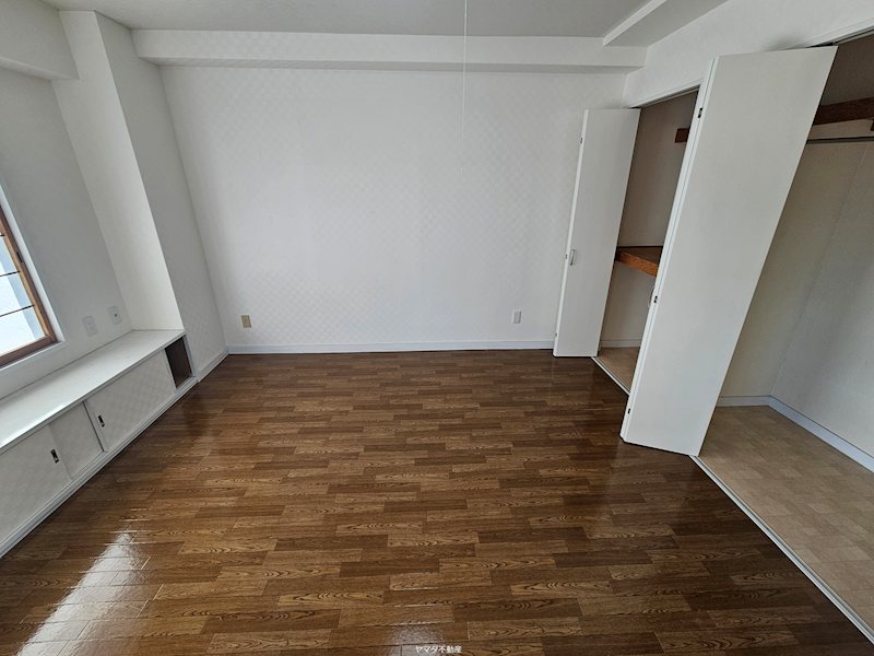 プレサージュ中島 ベッドルーム