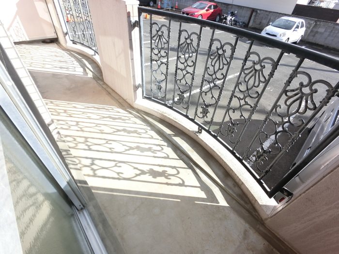 ローズウィング参番館 ベランダ