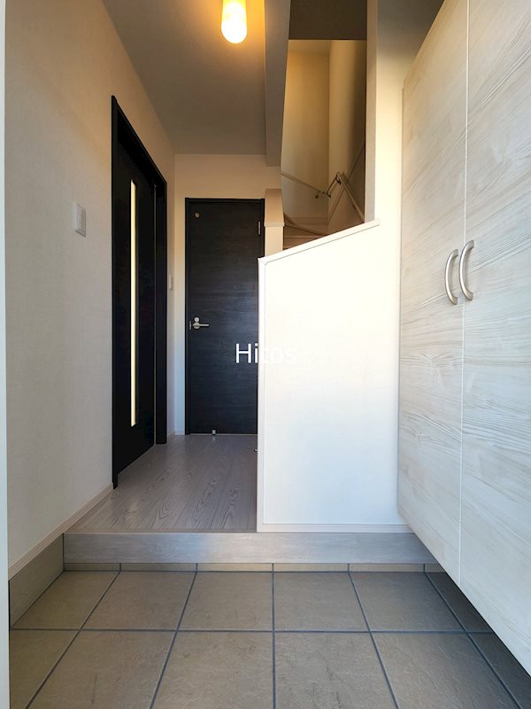 Foliar  San　(フォーリア　サン) 玄関