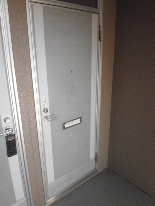 メゾン南雲 玄関