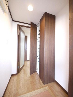 あさひレジデンス大友 玄関