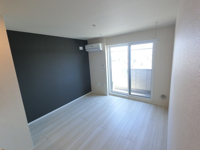 ノアエスト リビング