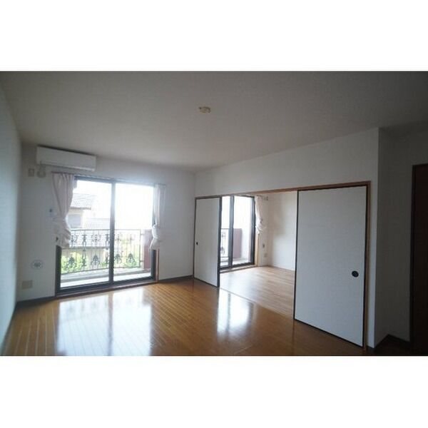 井野マンション リビング