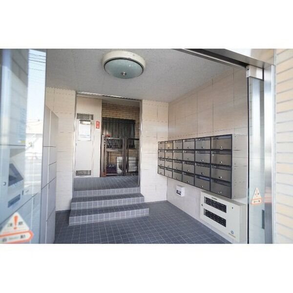 オ―ネストマンション その他外観1