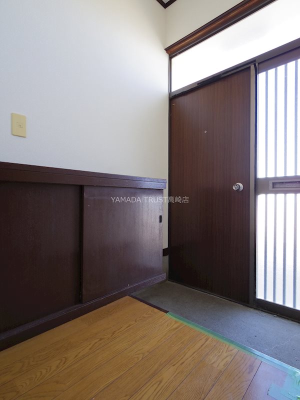 金古町貸家 玄関