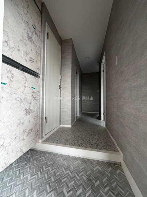 カーサ・ピッコラ高崎 玄関