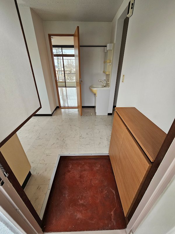 塚田ハイツ 玄関