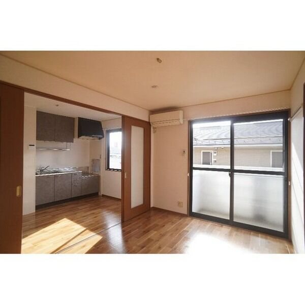 ヴィラ・ソール リビング