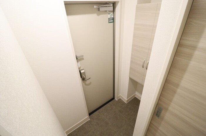 ルミナスプレイス 玄関