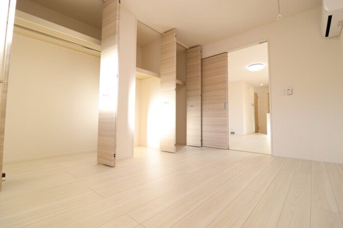 ルミナスプレイス ベッドルーム