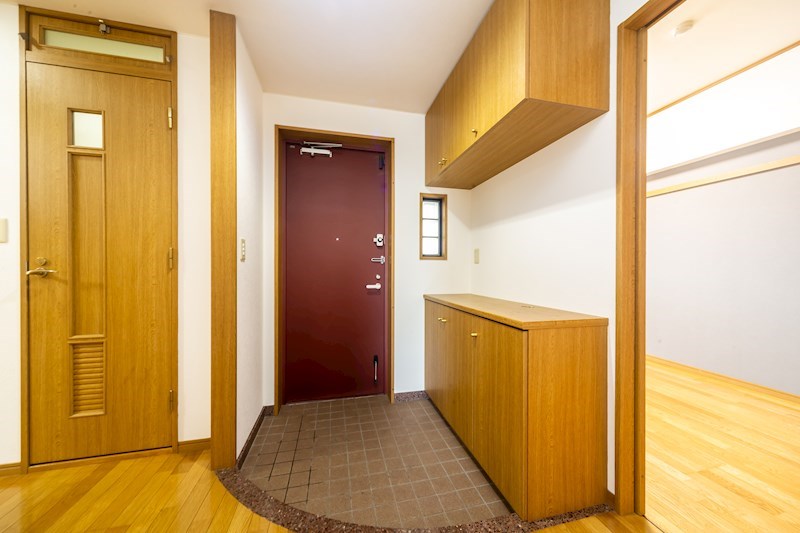 T-one MIYAHARA　EastA  玄関