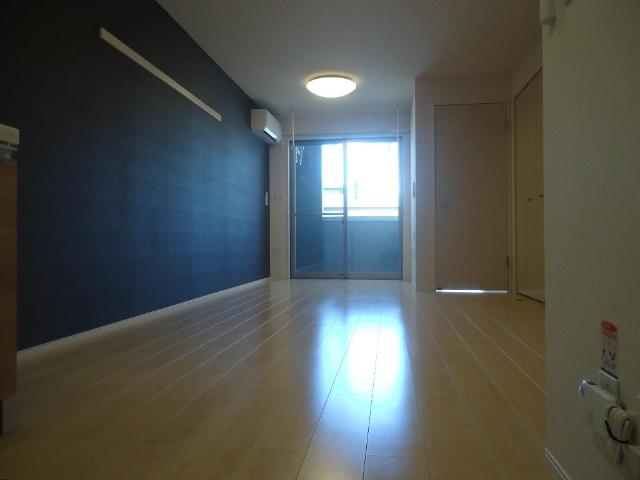 エヴァージュＢ リビング