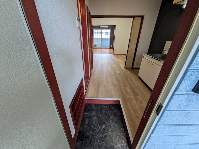 ハイツリッチ前橋 玄関