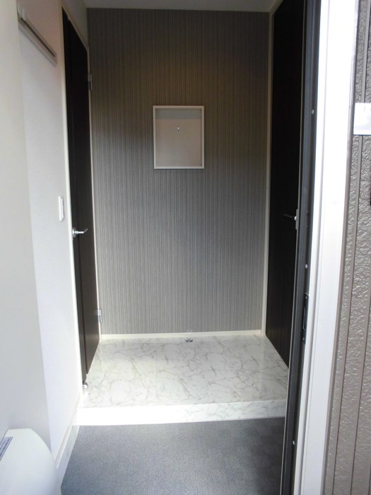 ラシーヌ南町 玄関