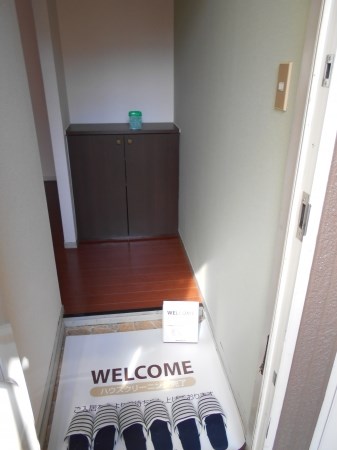 セジュール藤塚A 玄関