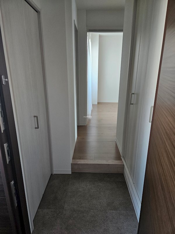 クロスコート前橋広瀬川 玄関