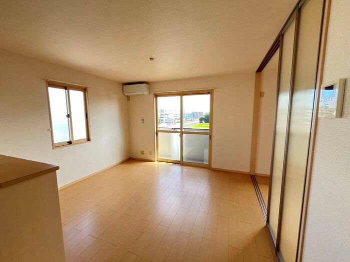 ローズコートA リビング