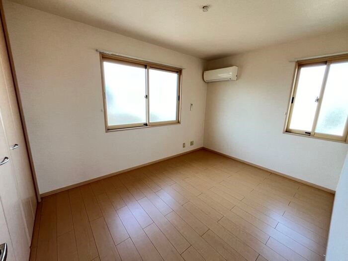 ローズコートA ベッドルーム