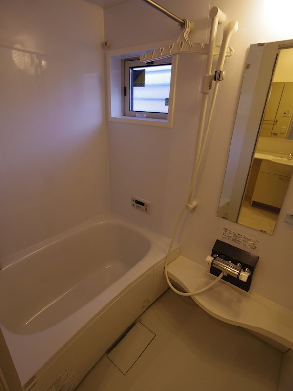 プラシードⅡ 風呂画像