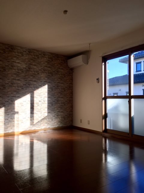 トラヴィアータ  リビング