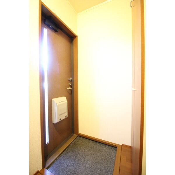 カルボナーラ 玄関