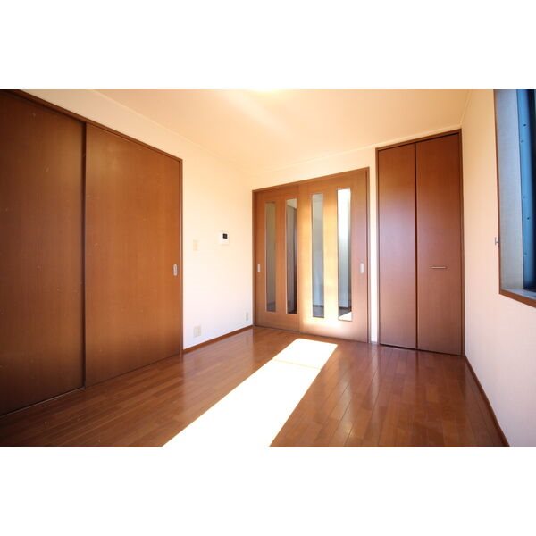 カルボナーラ リビング