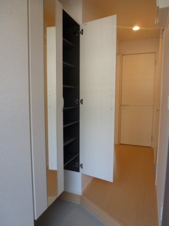 オペラハウス上大島 玄関