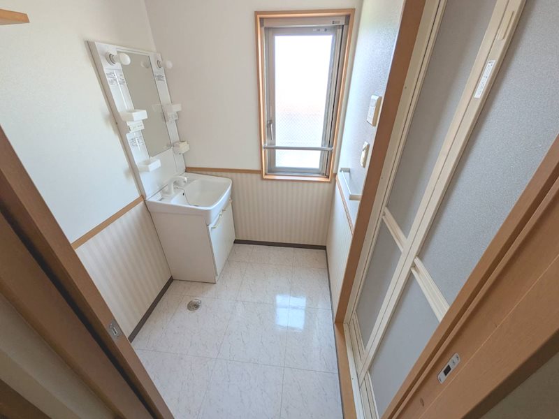 サンライフ　ケンズヴィラ その他3